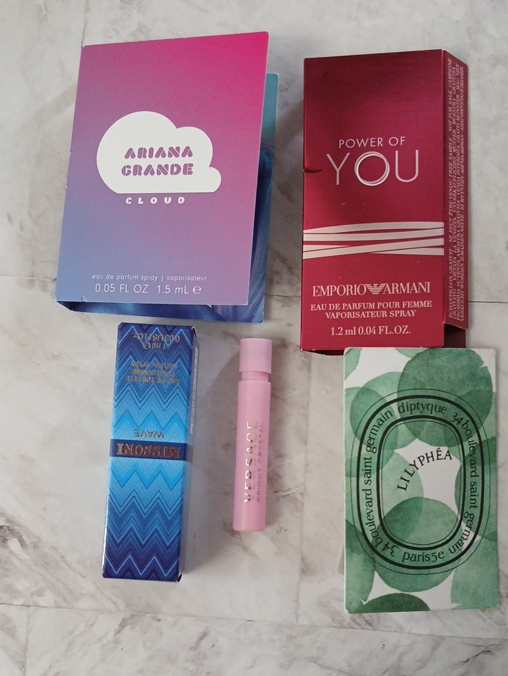 12. Versace Pink Travel Perfume Spray Sample Set